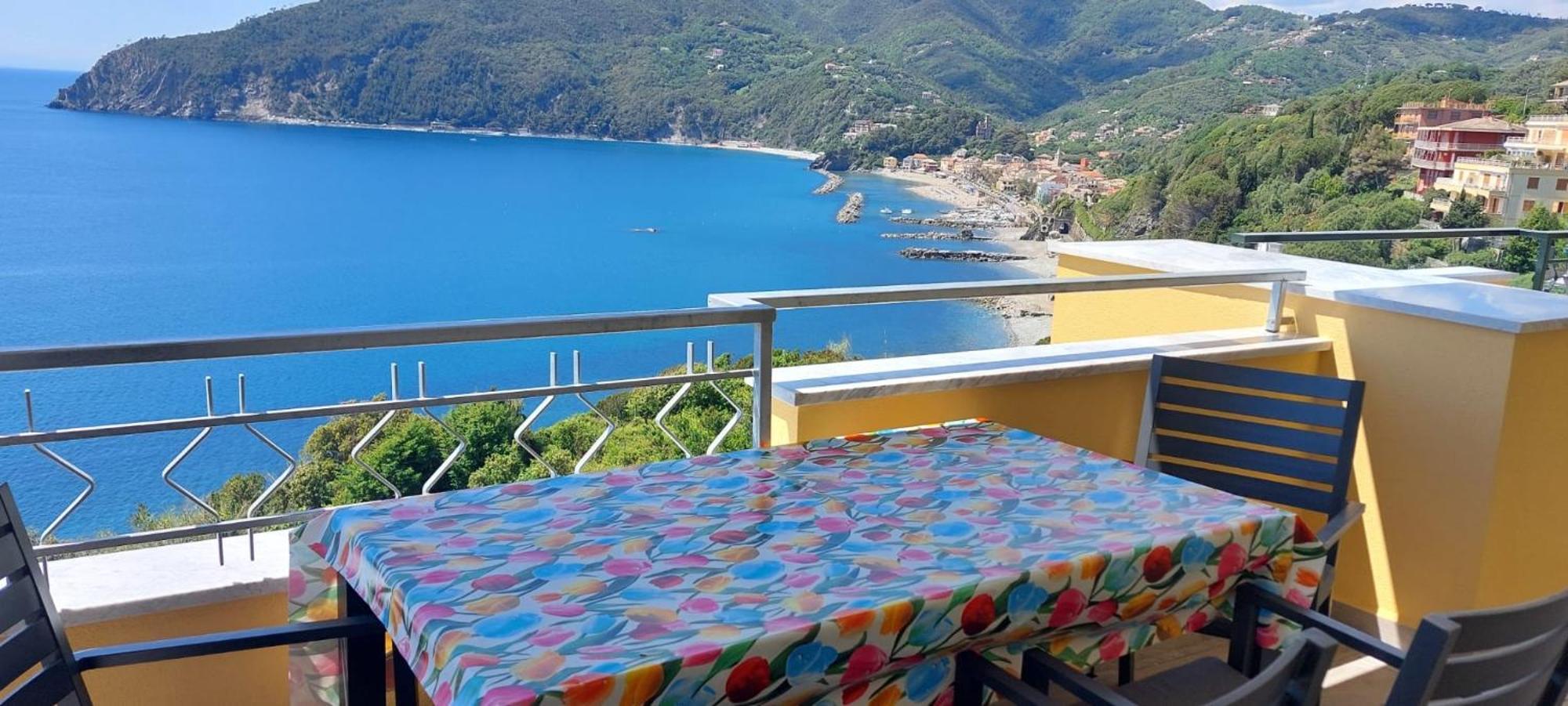 Appartamenti Enrica With Amazing View 모네글리아 외부 사진