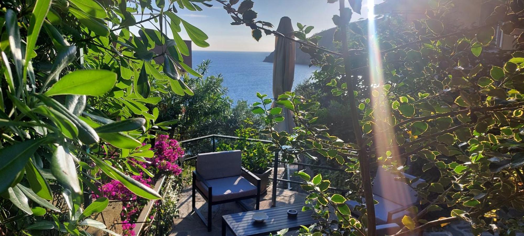 Appartamenti Enrica With Amazing View 모네글리아 외부 사진